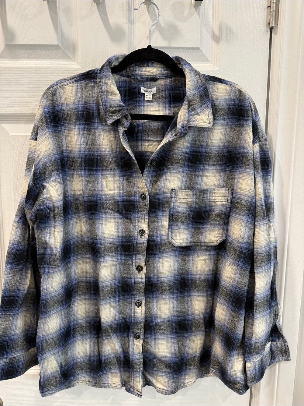 Garage Plaid Flannel Shirt Black Blue Cream size M/L